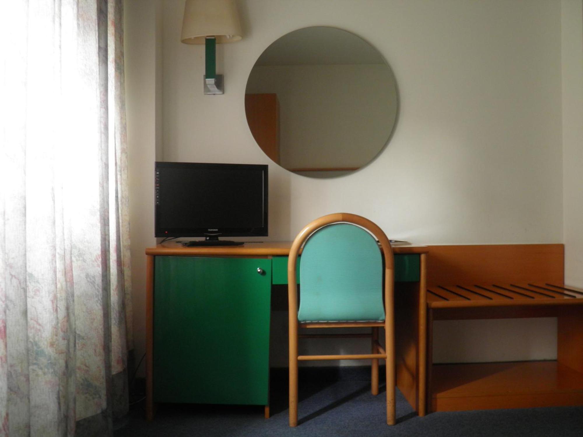 Hotel Ramoverde ボルゴマネーロ エクステリア 写真