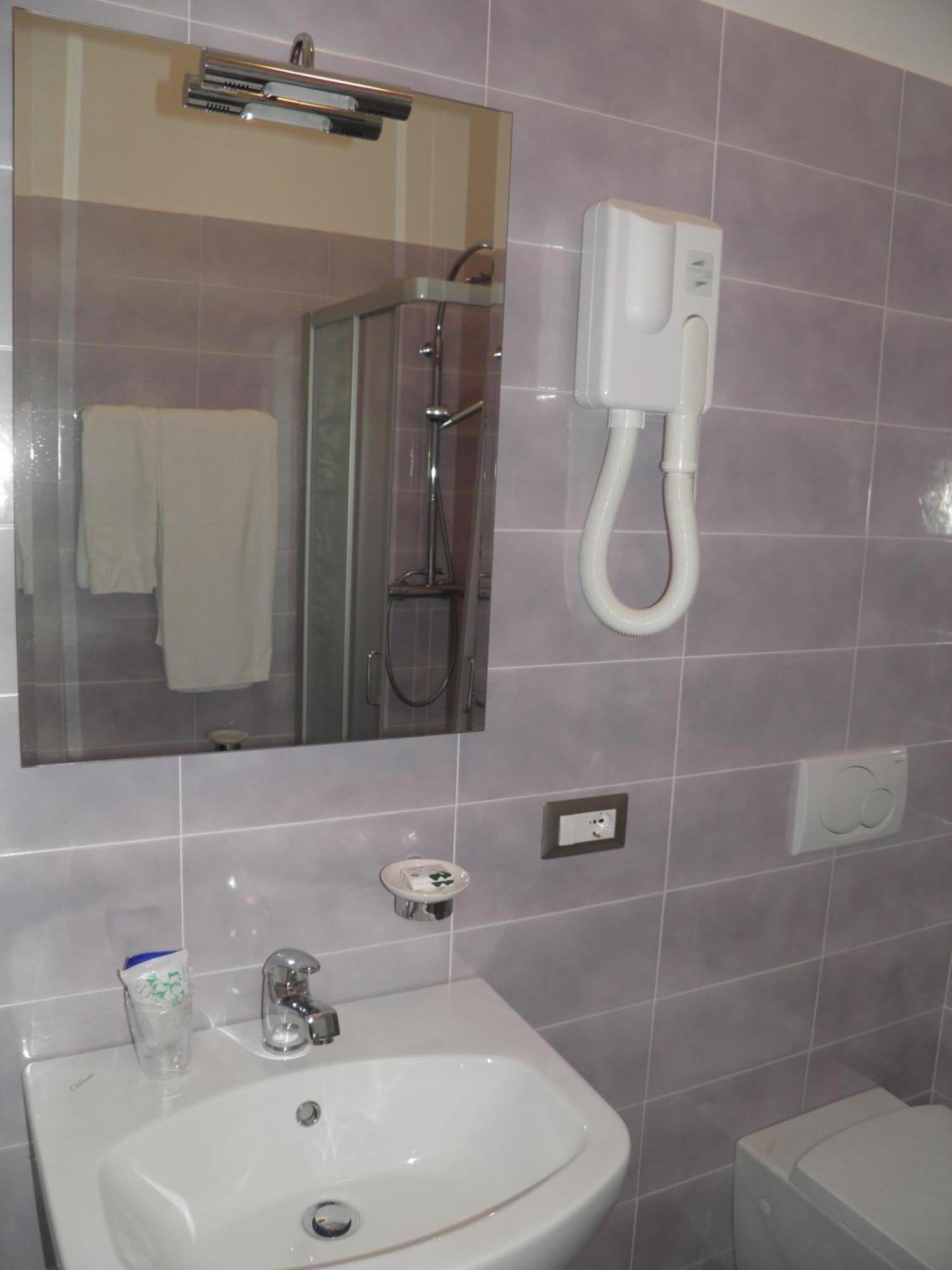 Hotel Ramoverde ボルゴマネーロ エクステリア 写真
